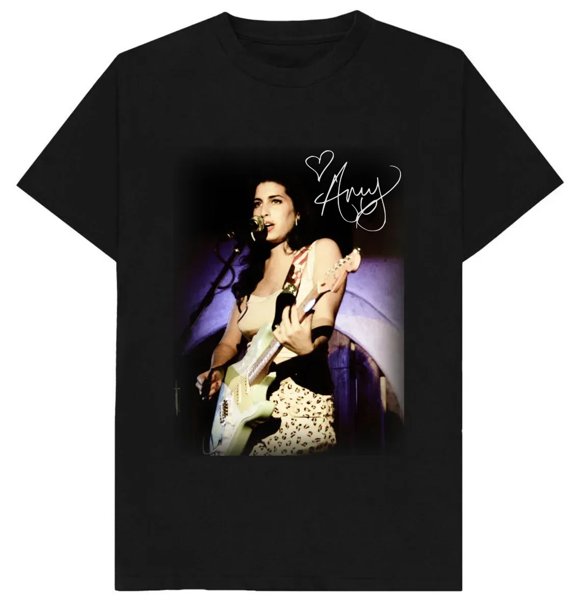 

Amy Winehouse On Stage T-Shirt Short Sleeve Cotton Black Men