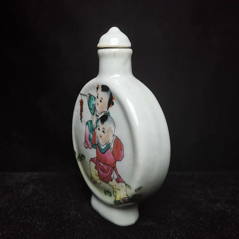 YIZHU CULTUER ART Size 10 × 6.7 cm Chinese Porcelain Porcelain Painting Boy Lad Snuff Bottle ionOld Decoration Gift Collection
