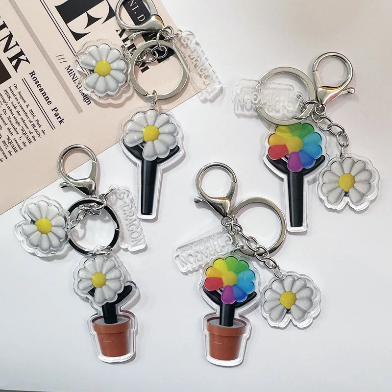 Kpop G-Dragon Lightstick Keychain Keyring Acrylic Double Sides Pendant Daisy Design Backpack Pendant Fans Collection Gift