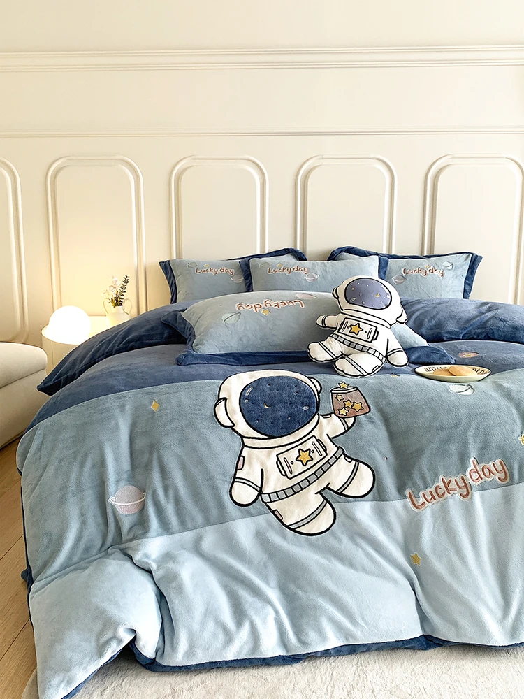 Thickened Double-sided Coral Fleece Astronaut Cartoon Bedding Set for Boys Winter Milk Velvet Four-piece Suite Kids Comforter...