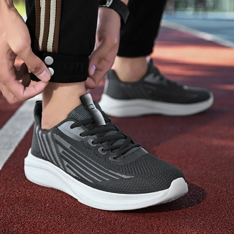 Women New Sports and Comfortable Walking Shoes Trendy and Versatile Running Training Shoes Men Simple and Casual Jogging Shoes