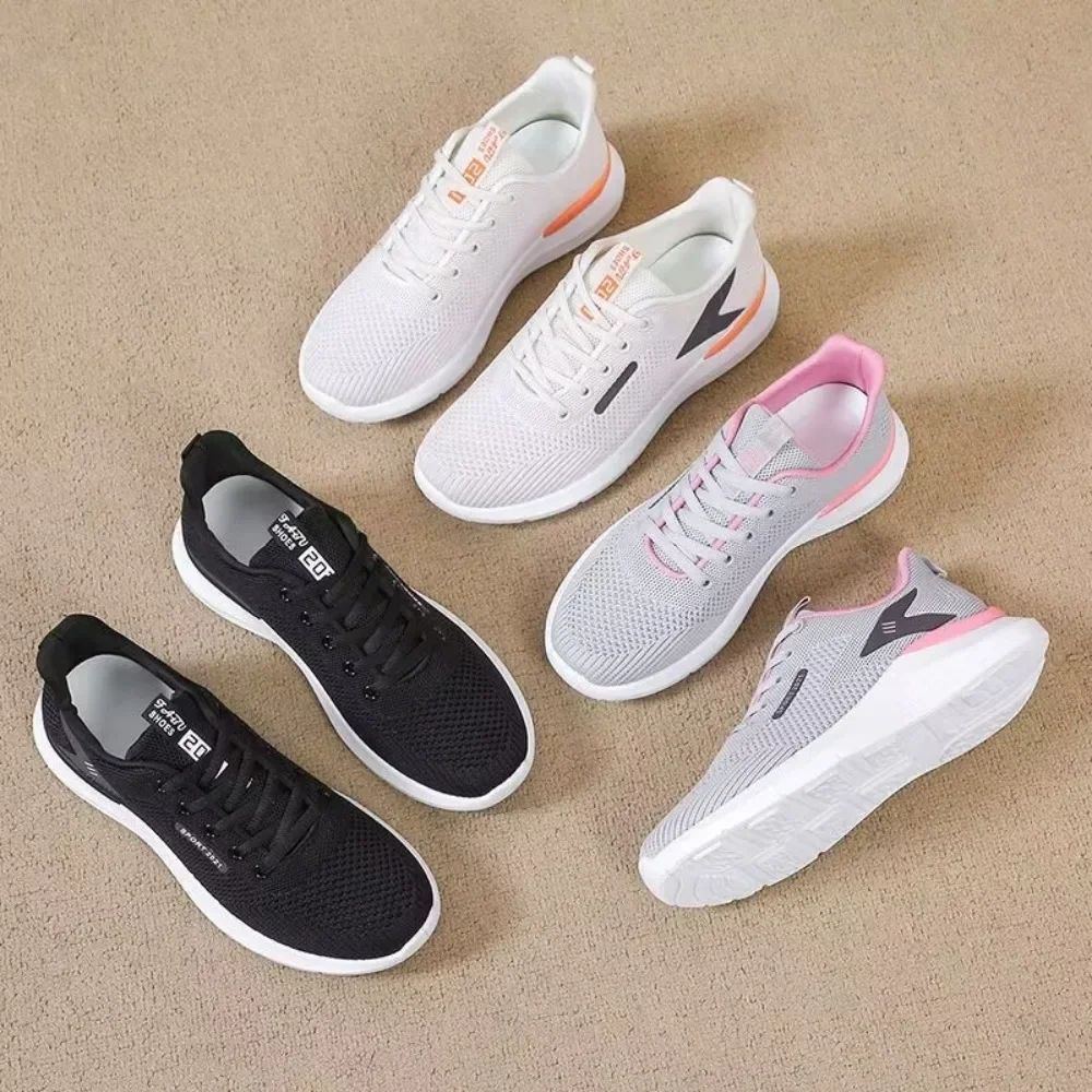 

Fashionable sports shoes for women, thick and breathable soft soled mesh, lightweight casual shoes, trendy coconut shoes