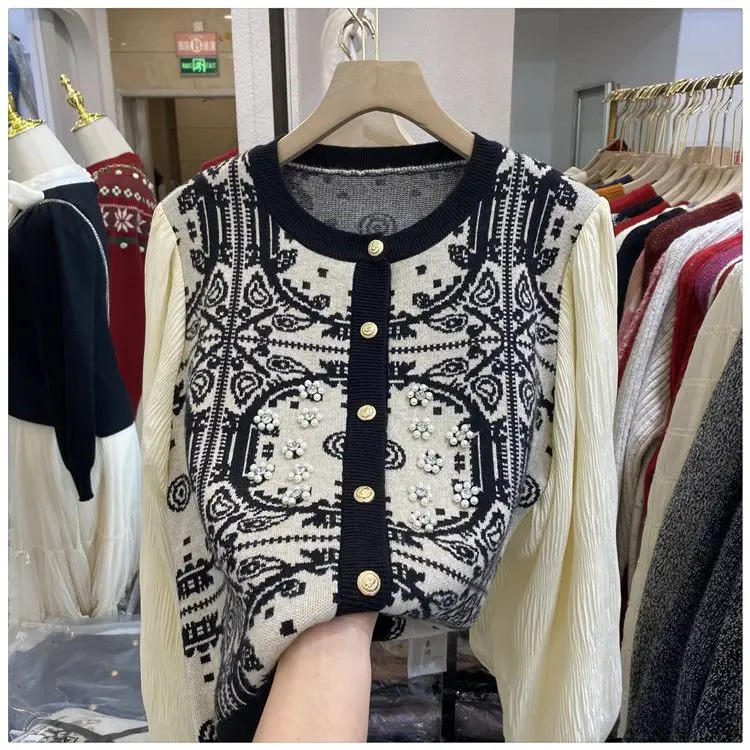 Small Fragrant Wind Beading Sweater for Women\'s Spring and Autumn 2024 Design Feeling Cardigan Western Knit Print Tops X746