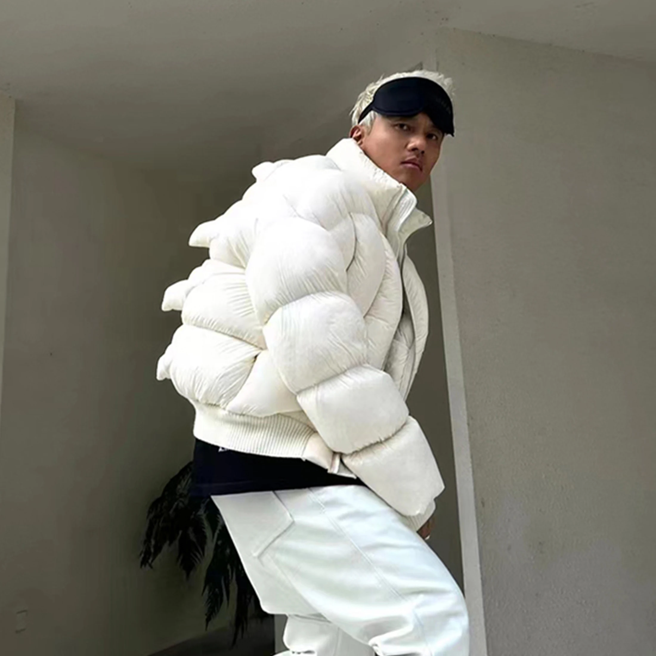 NIGO uomo e donna autunno e inverno moda 3D decorazione piumino tuta da sci piumino d'anatra bianco # nigo8862