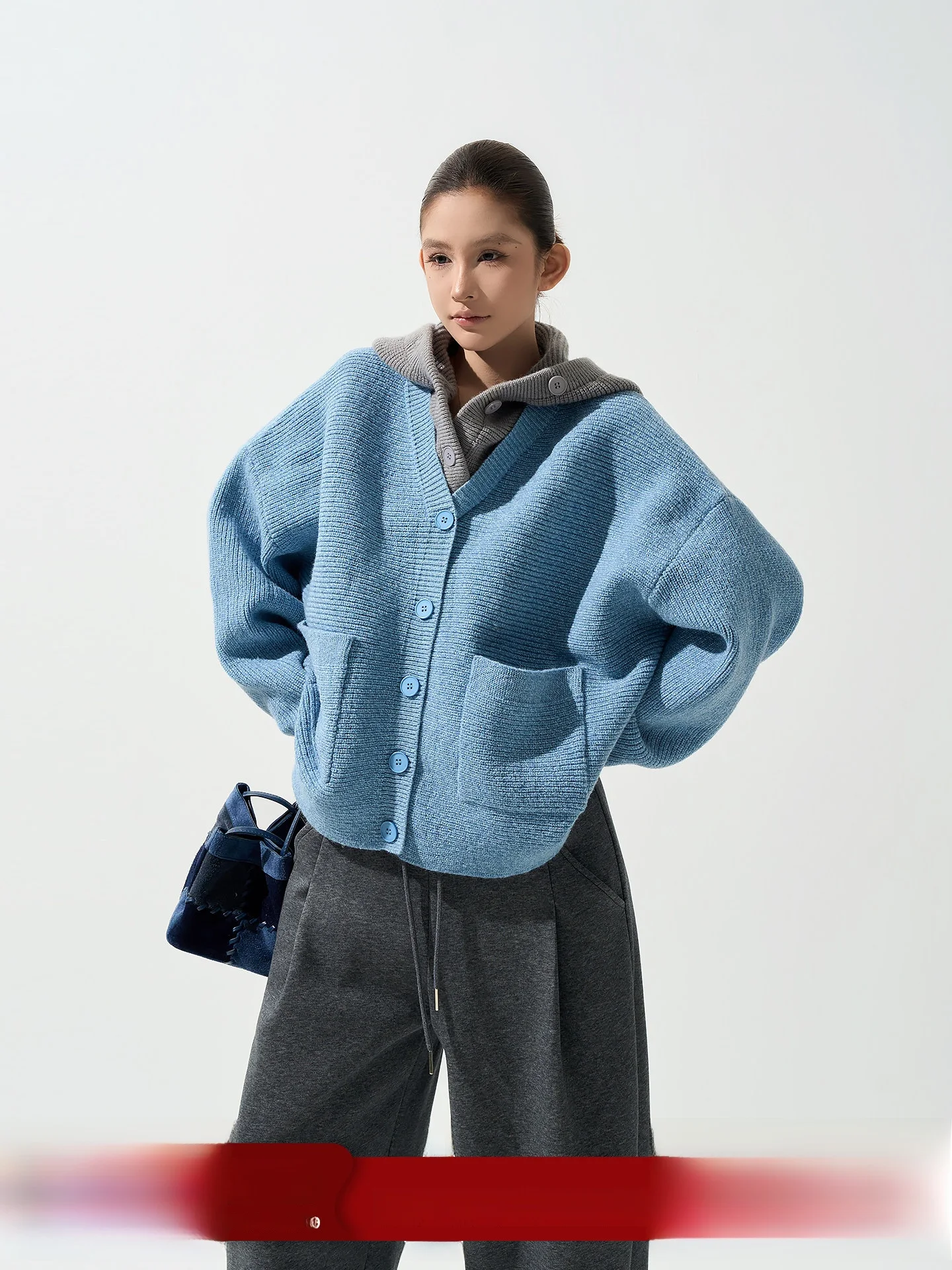 

Свободный вязаный кардиган с капюшоном для женщин, осенне-зимний, в корейском стиле, имитация двухслойности, цветной, с эффектом колор-блок