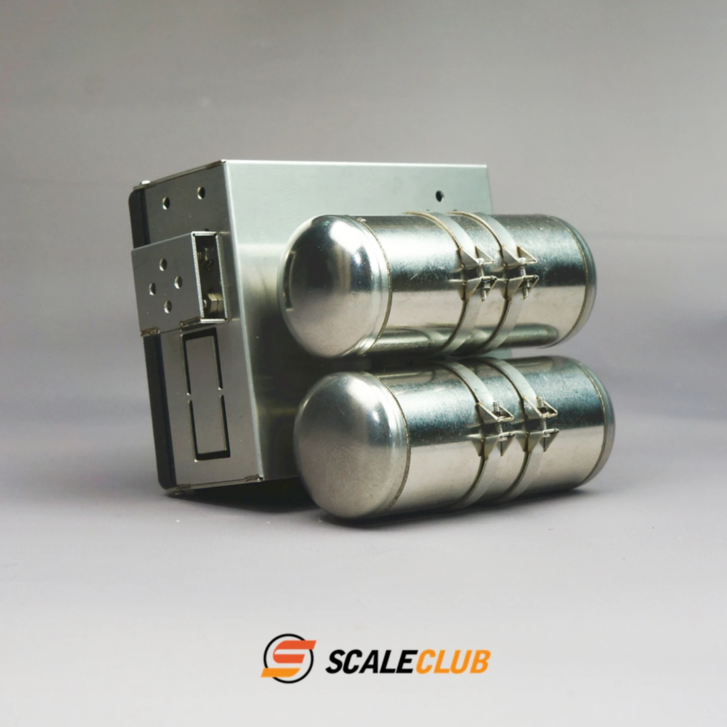 

Upgrade Battery Box Gas Tank Metal F2000 for 1/14 Tamiya RC Scania Man Actros Volvo Remote Control Trailer Toy Parts