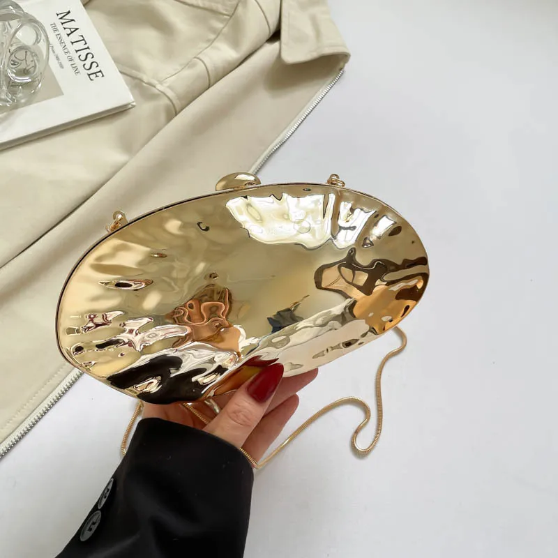 

2025 Fashion New Shell Pattern Acrylic Frame Shoulder & Crossbody Bags Stylish Design Chains Exquisite Party Handbags for Women
