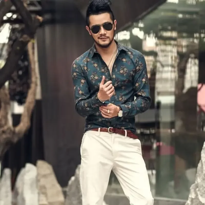 قميص مرن بأربعة جوانب وأكمام طويلة على الطراز الكوري مطبوع عليه زهور بقصة ضيقة ملابس رجالية غير رسمية لربيع الخريف والصيف #3