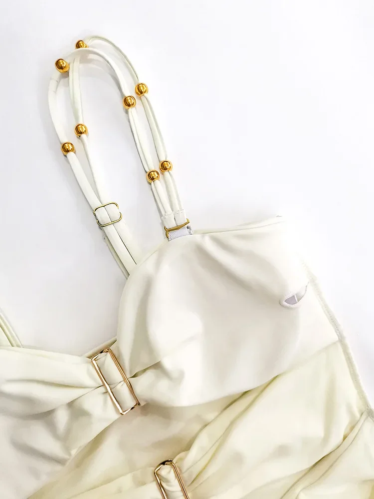 Para Praia  Patchwork One Piece Swimsuit with Chain 2025 Swimwear for Women Sexy High Cut Bathing Suit High Waist Monokini