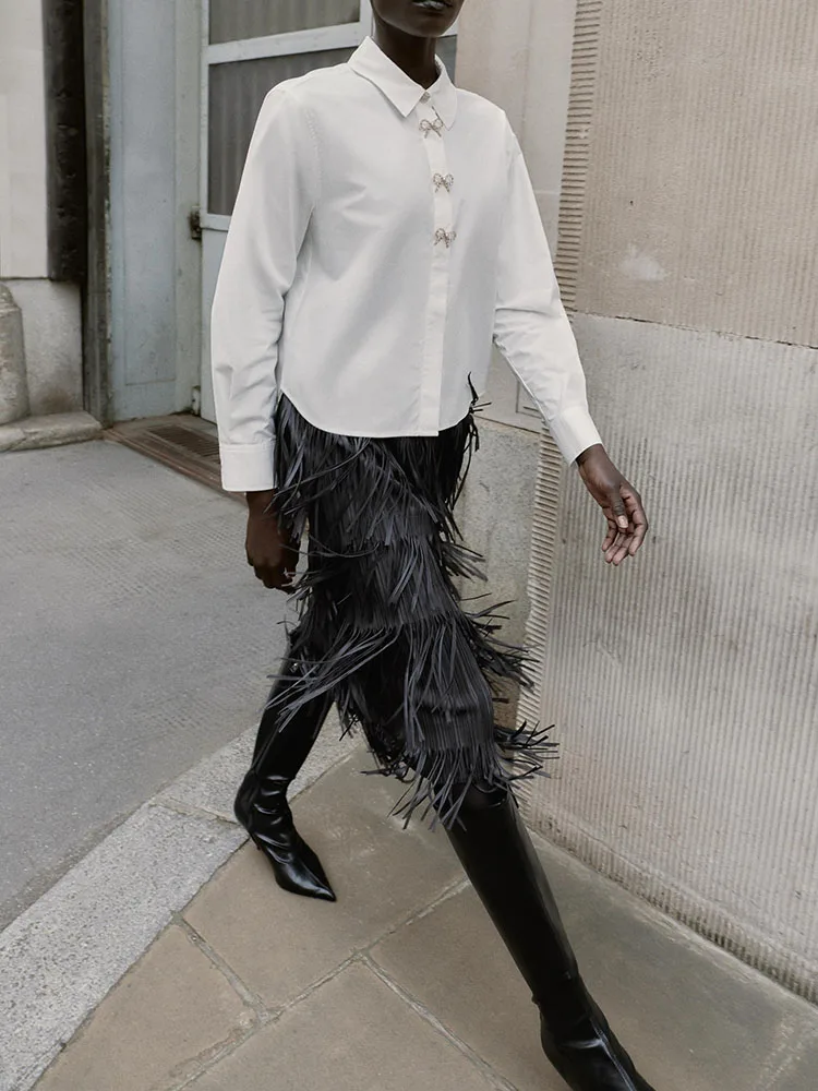 Winter 2025 New Women's irt Versatile Long Sve Silk Jewelry Button Decorated Simple Match All Seasons 8372308 250