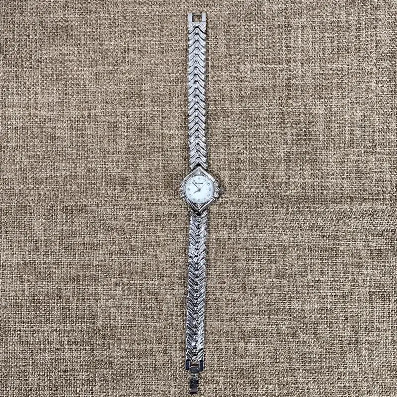 Dobroa delicate and compact wheat ear bracelet watch, niche, light luxury, high-end, vintage women's quartz watch