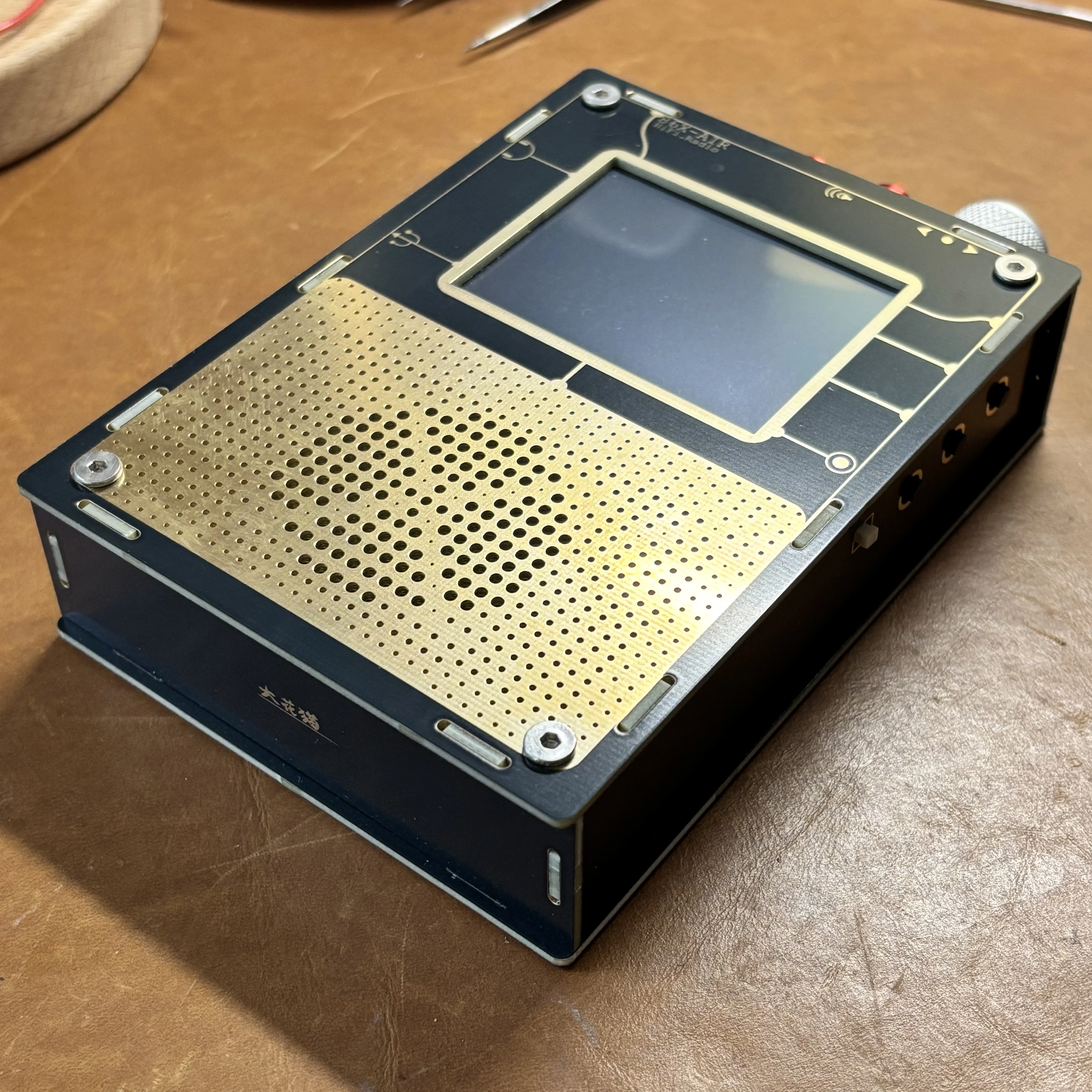 

Авиационный диапазон TEF6686, полнодиапазонный радиоприемник Big Flower Cat, индивидуальное радио LM \ WM \ AM \ DFFM \ AIR