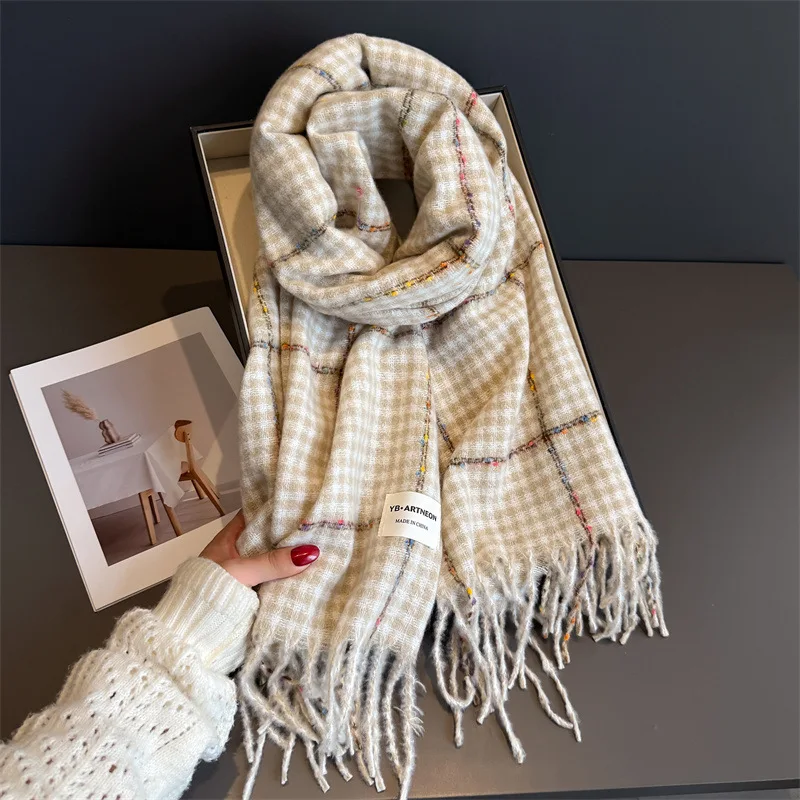 Plaid Tassel Scarf Versatile Commute Shawl Unisex Fashion Decor Large Neck Wrap for Daily Matching