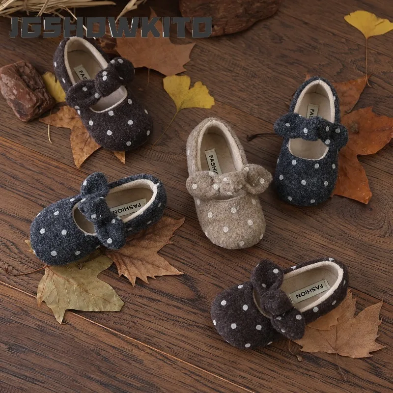 JGSHOWKITO Kids' Winter Shoes Vintage Polka Dot Little Girls Princess Flat Shoes with Bow Warm Furry Hairy Children Cotton Shoes