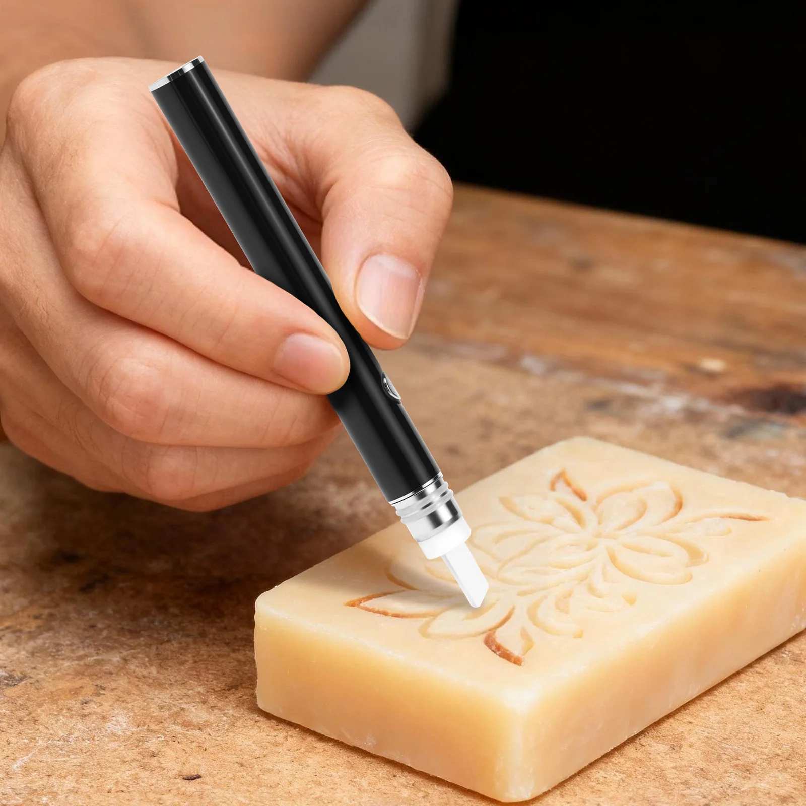 

Электрический горячий нож Многофункциональный портативный нож для горячей резки с керамическим лезвием для концентрирования пищевых пластиков Нож для резки