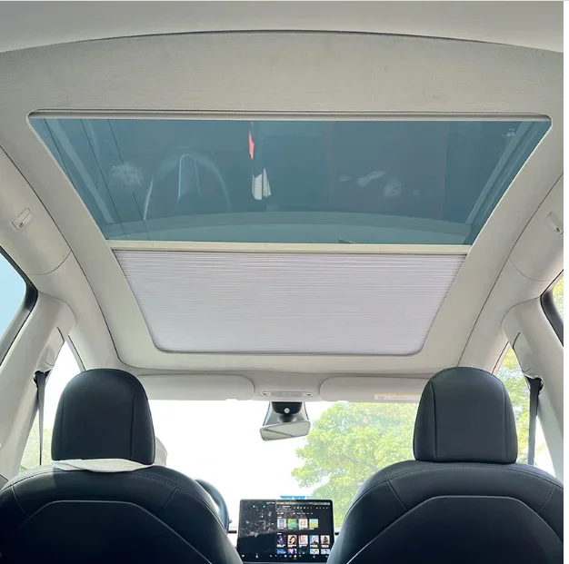 Car Sunroof Sunshade Front Rear Sunroof Pads Convenient Retractable Sun Shade For Tesla Model Y Auto Interior Accessories 2024