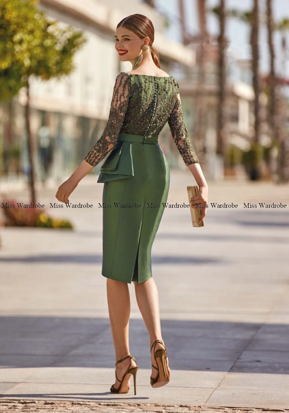 Olive Green 3/4 Sleeves Lace Mother of the Bride Dresses 2024 Short Wedding Party Guest Gown Knee Length Beaded Robe De Soiree