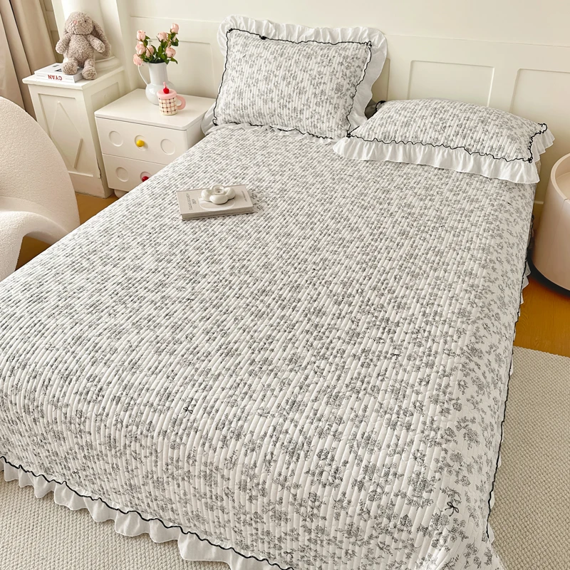 Bonenjoy Print Bedspread Lace Bed Cover Skin-friendly Bedsheet Soft Bed Linen покрывало Girls Room Bedspreads (No Pillowcase)