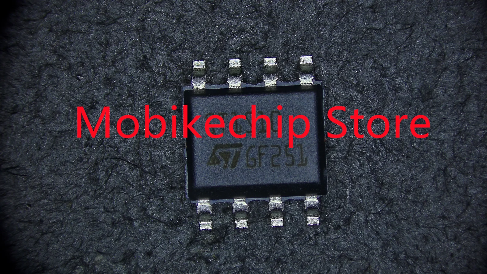 ST1S10PHR Neuf et Original, En Stock