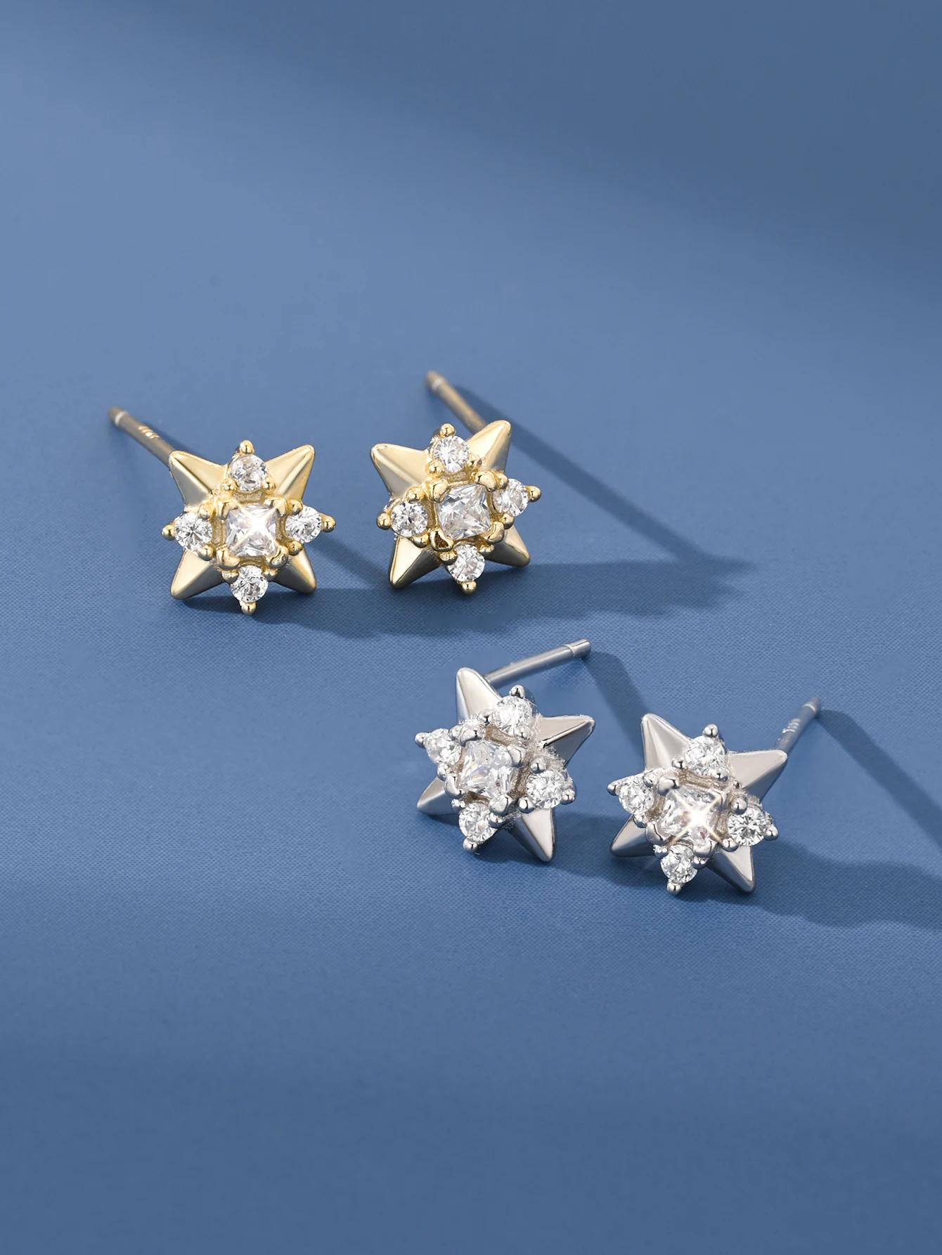 Achteckige Stern-Ohrringe aus 925er-Sterlingsilber mit eingelegtem Mini-Zirkon für Damen, luxuriöser Temperament-Schmuck, originelles Design