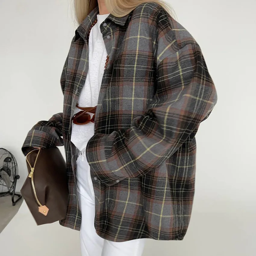 Women Clothing Fashion Retro Loose Casual Temperament All Matching Shirt 2024 Summer New Girls Plaid Long Sleeved Shirt