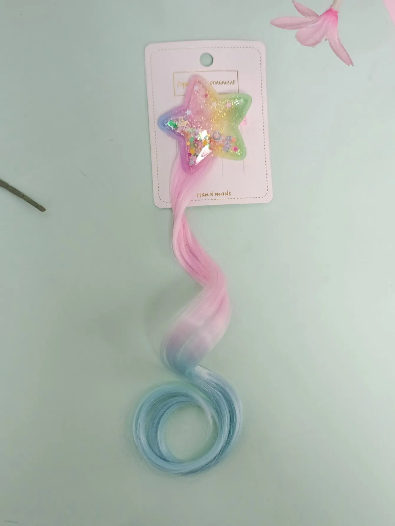 

1 Pc. Sweet and Cute Girls Quicksilver Pentagram Pink and Blue Gradient Hair Bundle Hair Clips, suitable for daily and as gift