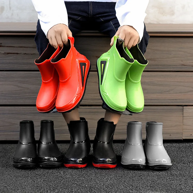 

2023new mens rain boots short construction site non-slip wear-resistant outdoor rubber shoes plus cotton waterproof shoes winter