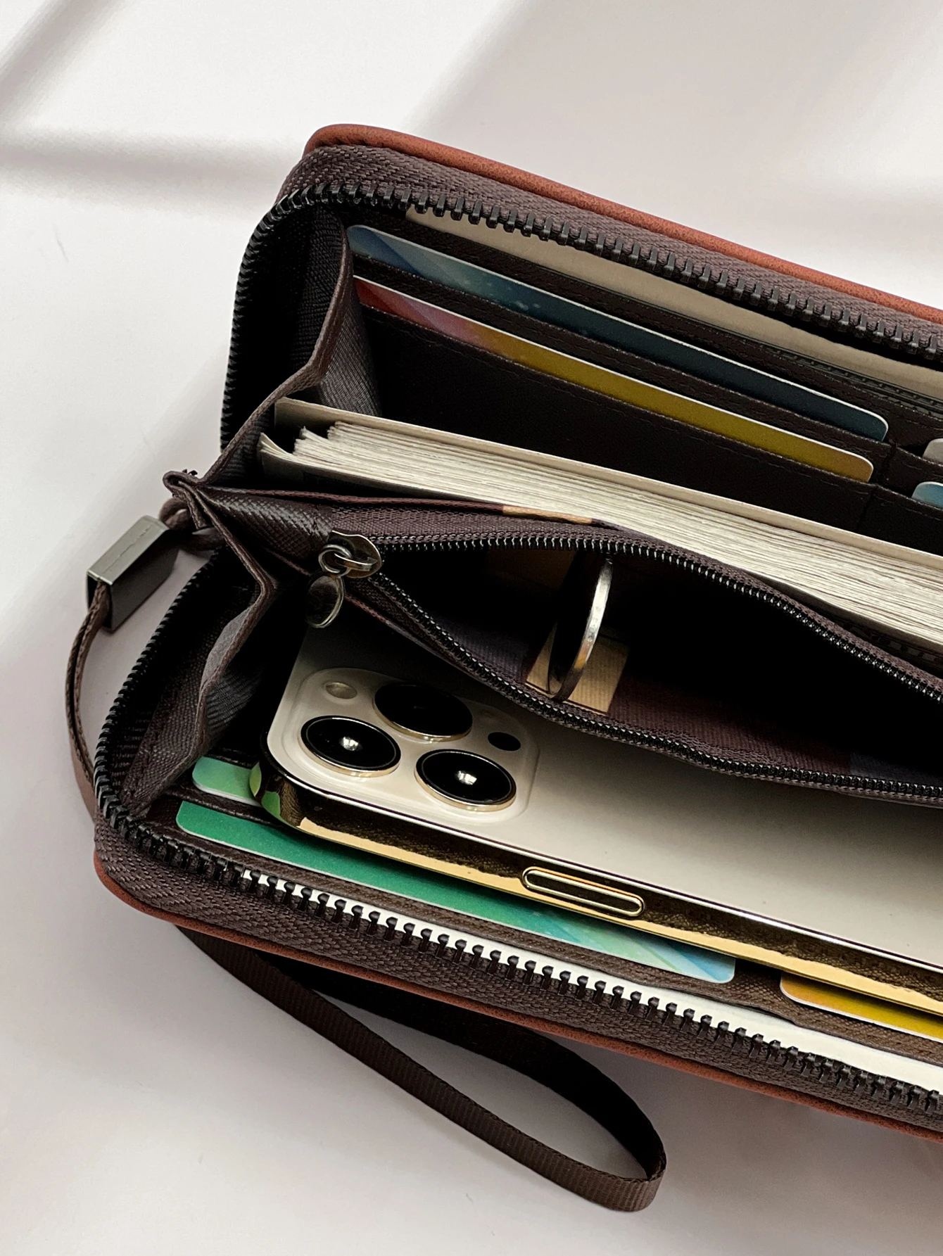 ファッションレトロシンプルな長財布大容量マルチカードポジションポータブルロングジッパー財布携帯電話財布