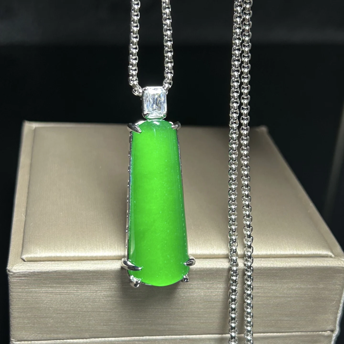 Real Natural high Ice  Jade Jadeite Carved Pendant&Necklaces