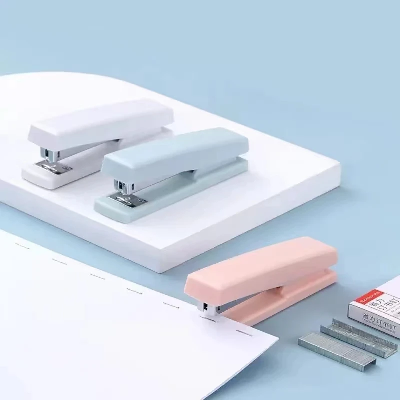 Effortless Desktop Stapler , The Office Desktop Staplers Have 20 Sheet Capacity, Easy To Load Ergonomic For Desk