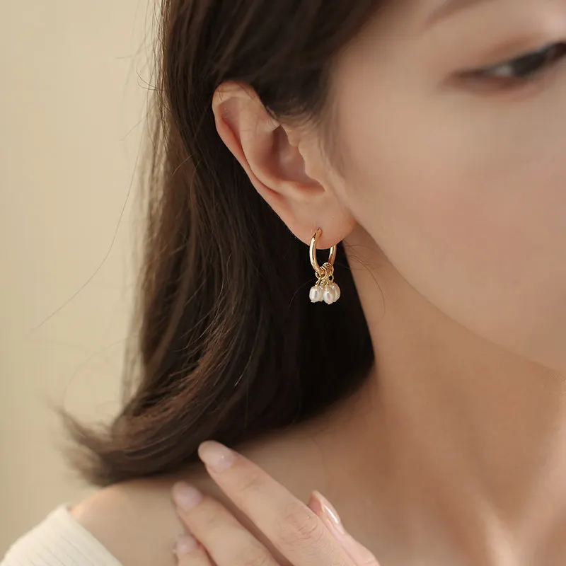 Hengsheng 5-6mm Rice Shape Freshwater Pearl Hook Earrings for Women Retro Style Tassel Earrings Jewelry Gift 2026 New Arrivals