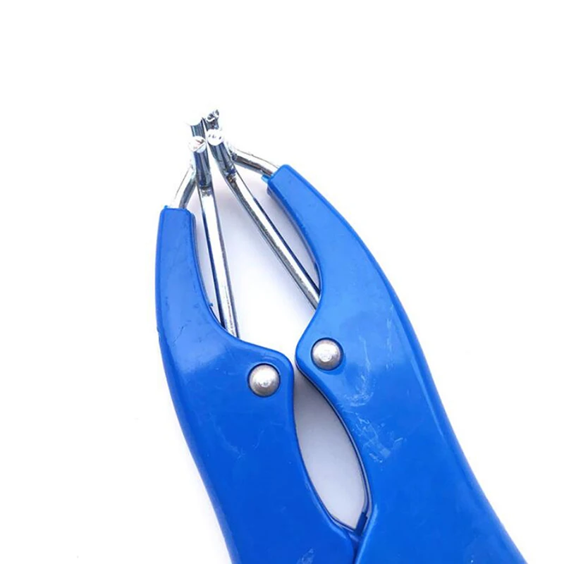 Sheep Expansion Pliers Piglet Castration Forceps Tail Docking Clamp Bloodless Livestock Goat Tail Castrate Rings Farm Animal 1Pc