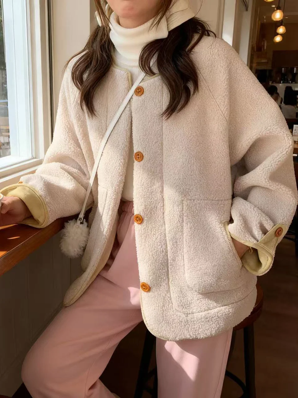 

Корейское женское свободное пальто из искусственного меха Jacet Soft Plu ort, теплое пальто, модная застежка на пуговицы, встроенная кожа и мех