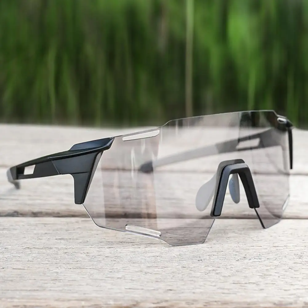 

Uv Cycling Sunglasses Photochromic Cycling Glasses for Outdoor Sports Uv Windproof Eyewear for Men Women