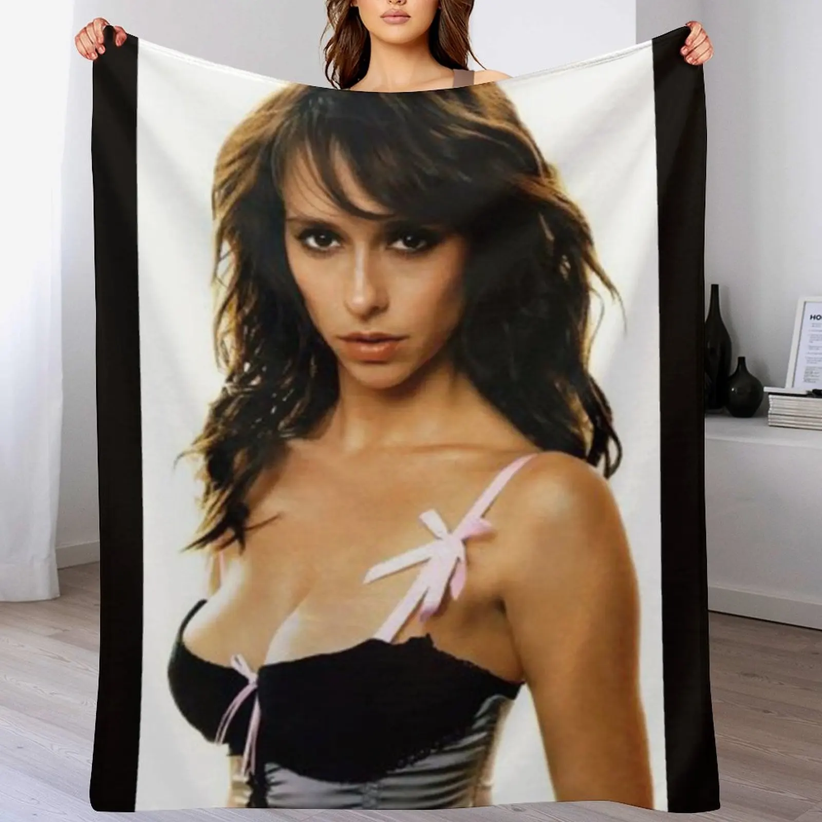 Jennifer Love Hewitt - Poster Throw Blanket Flannel Fleece Soft Warm Throw Blanket