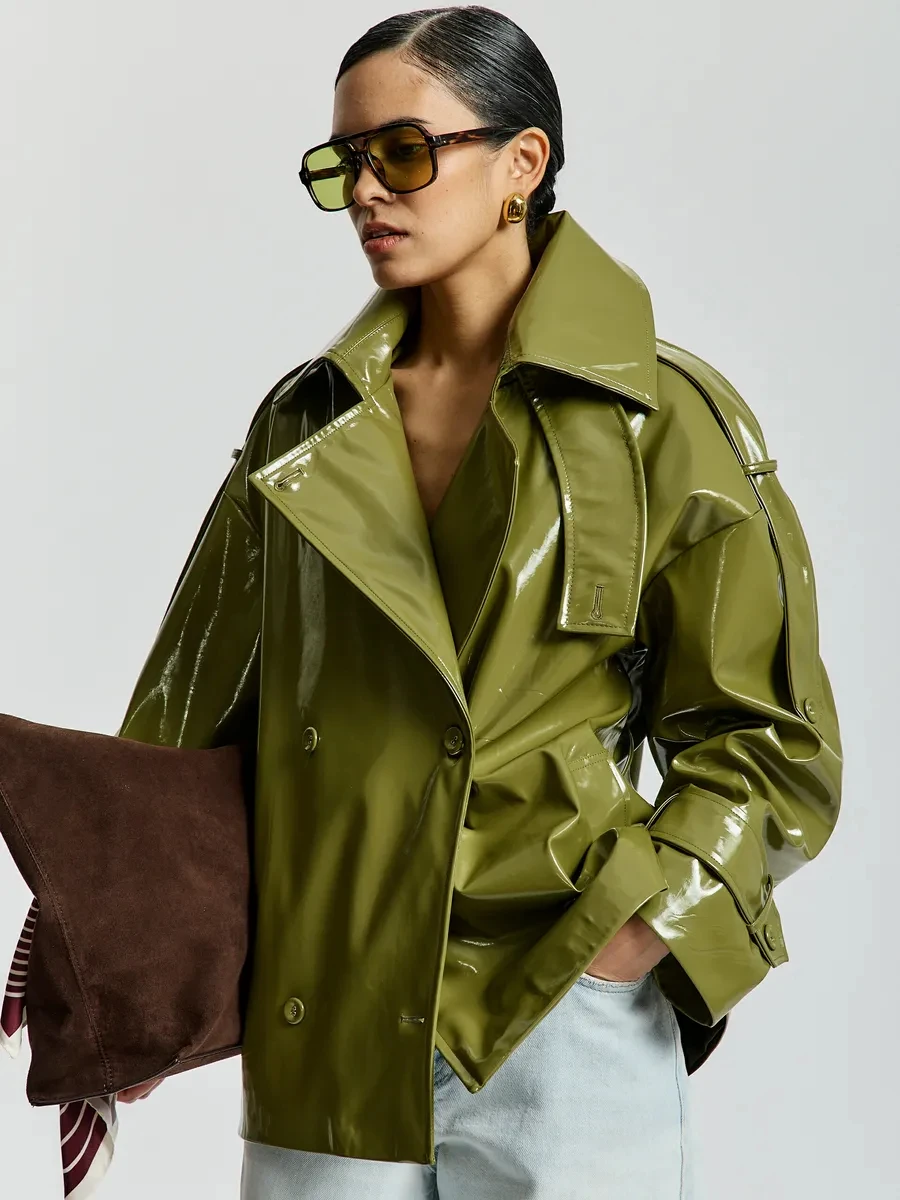 PUAL Mantel Trench Kulit Paten Hijau Wanita, Jaket Tahan Air Berkerah Notch Oversized dengan Sabuk, Mode Streetwear Baru 2026