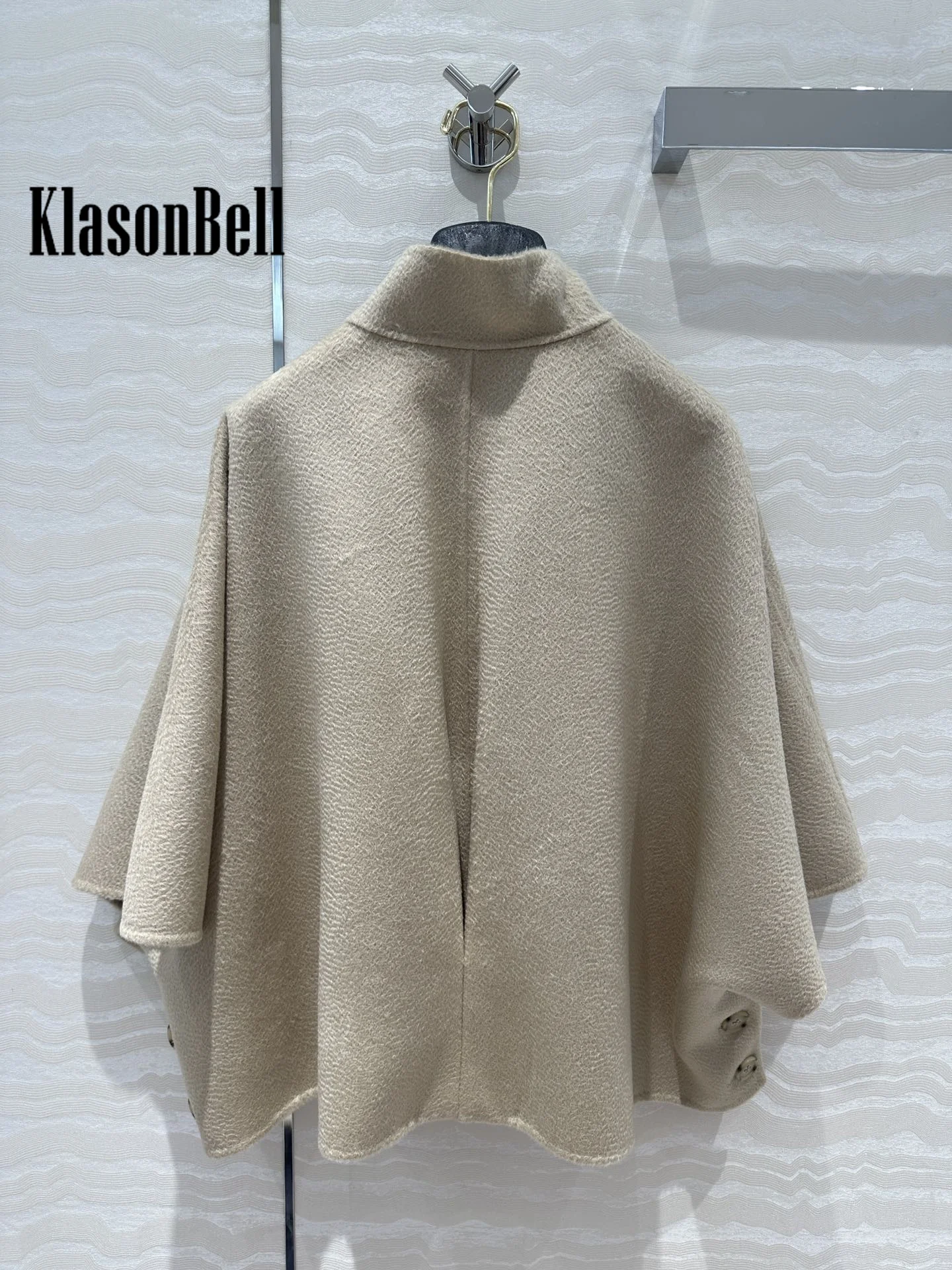 8.11 KlasonBell Women\'s Temperament Cashmere Wool Cloak Jacket Contrast Color Pocket Stand Collar Button Short Sleeve Coat