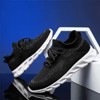 Light Weight 39-45 Shoes Men Size 38 Vulcanize Classic Men Sneakers Sneekers Sport From Famous Brands Branded Cheapest