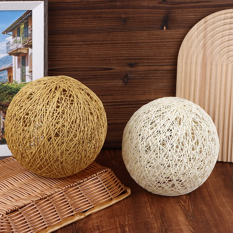 1Pc Round Concise Hand-woven Rattan Vine Ball Pendant Lampshade Light Lamp Shades Light Accessories(20cm Diameter)