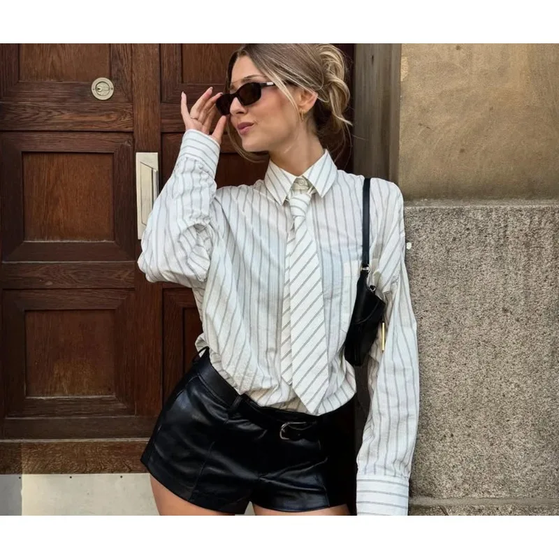 

Vintage Striped Women Shirts Long Sleeve Tie Pockets Loose Shirts Women Fashion Autumn Office Lady Blouses