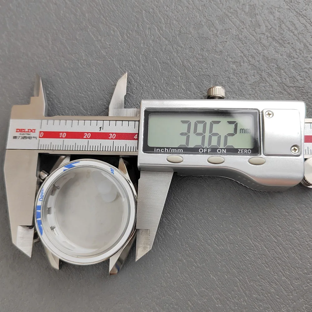 Orologi da polso al quarzo VK63 da uomo di lusso da 40 mm OMG moon Orologio tipo Panda con movimento al quarzo giapponese VK63 Cronografo di velocità reloj