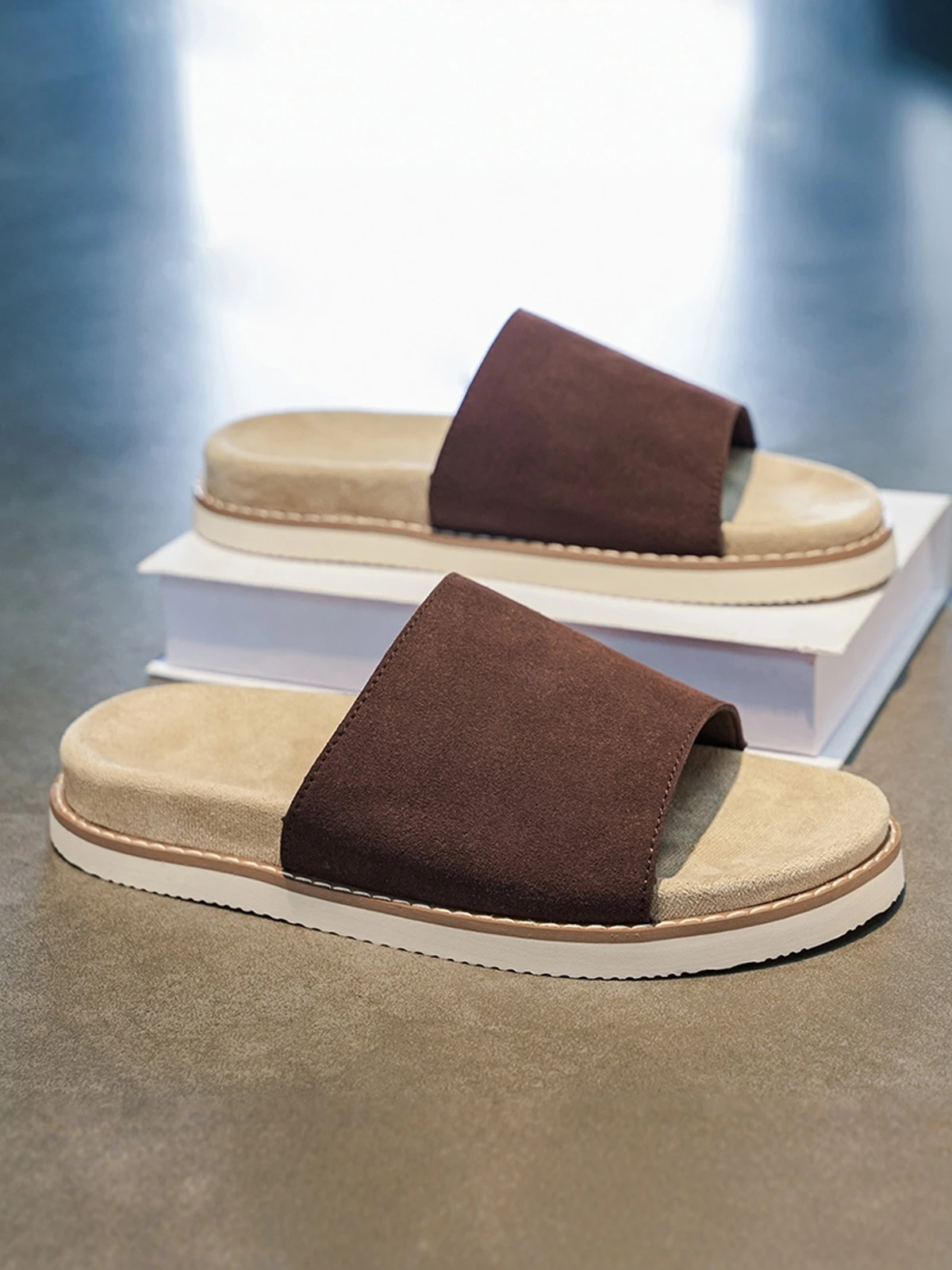 

Men's Casual Sandals Breathable Thick Bottom Outdoor Wear Summer New Style Simple Design Beach Shoes Fashionable Slip-On Slip...