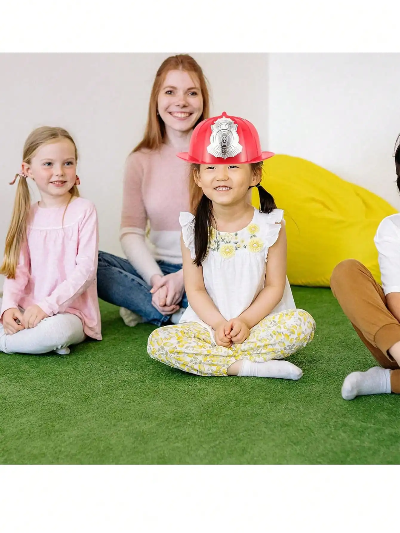 1PC Fireman Chief Safety Helmet Firefighter Hat Cap Toy Yellow Construction Hat Plastic Hard Hat Toy Construction Worker Helmet