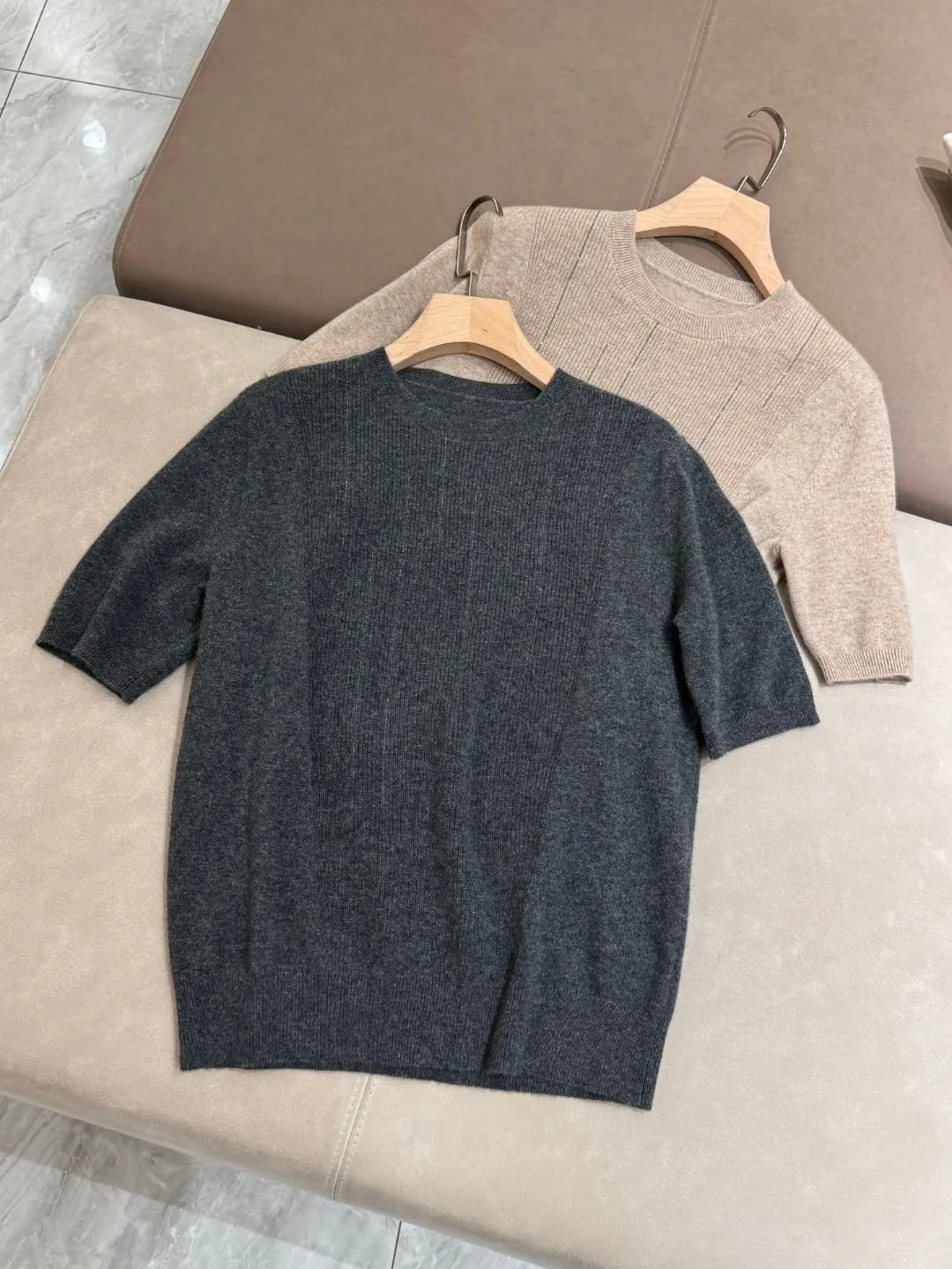 Casual basic solid color short sleeved round neck 100% cashmere sweater