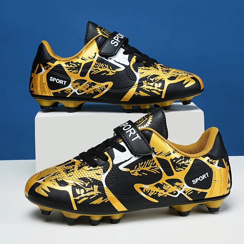 

Kids Football Shoes Velcro Boys Soccer Cleats Children Training Boots Youth Non-slip Breathable Football Boots Outdoor Sports