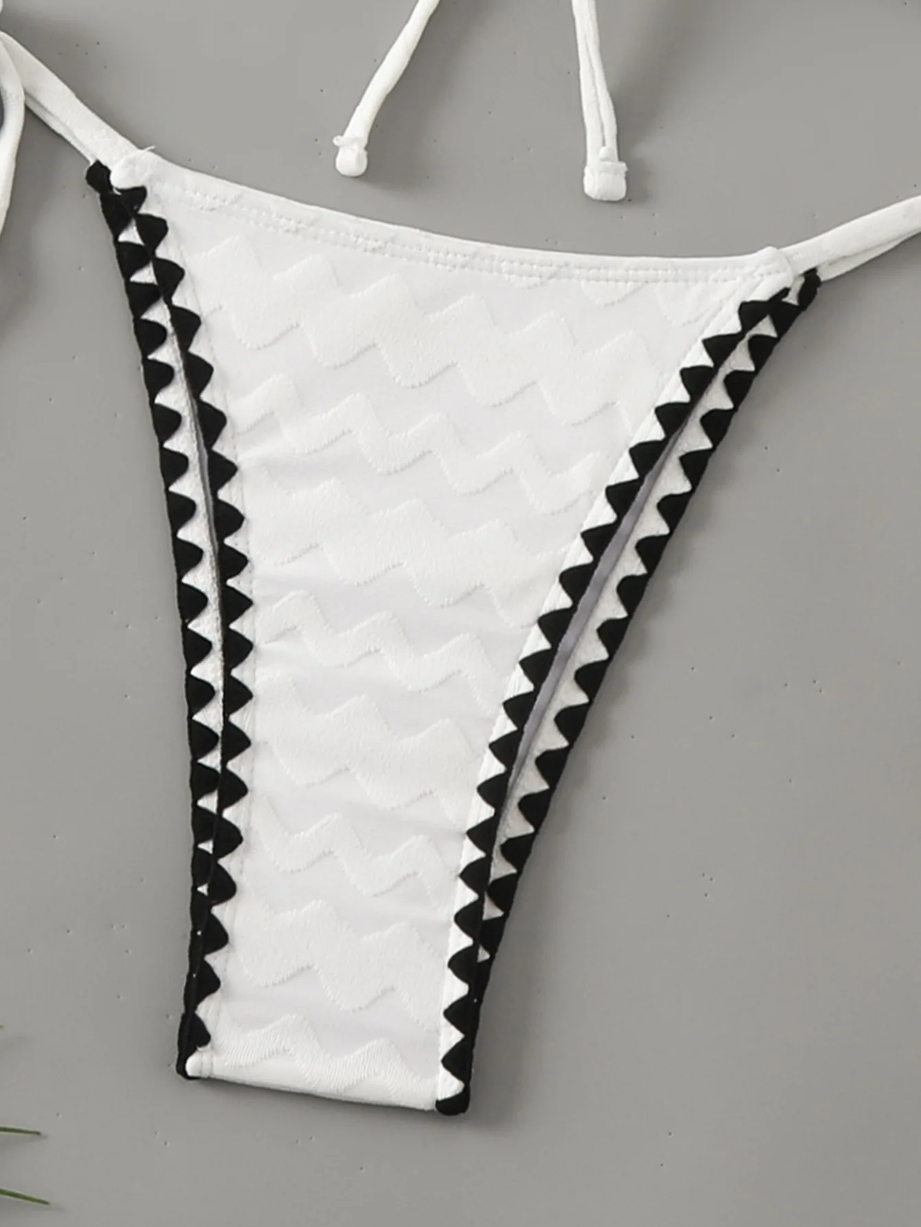 sexy white black patchwork bikinis two pieces wave pattern tie thong bathing suit bikini swimsuit Swimwear Biquini tankini