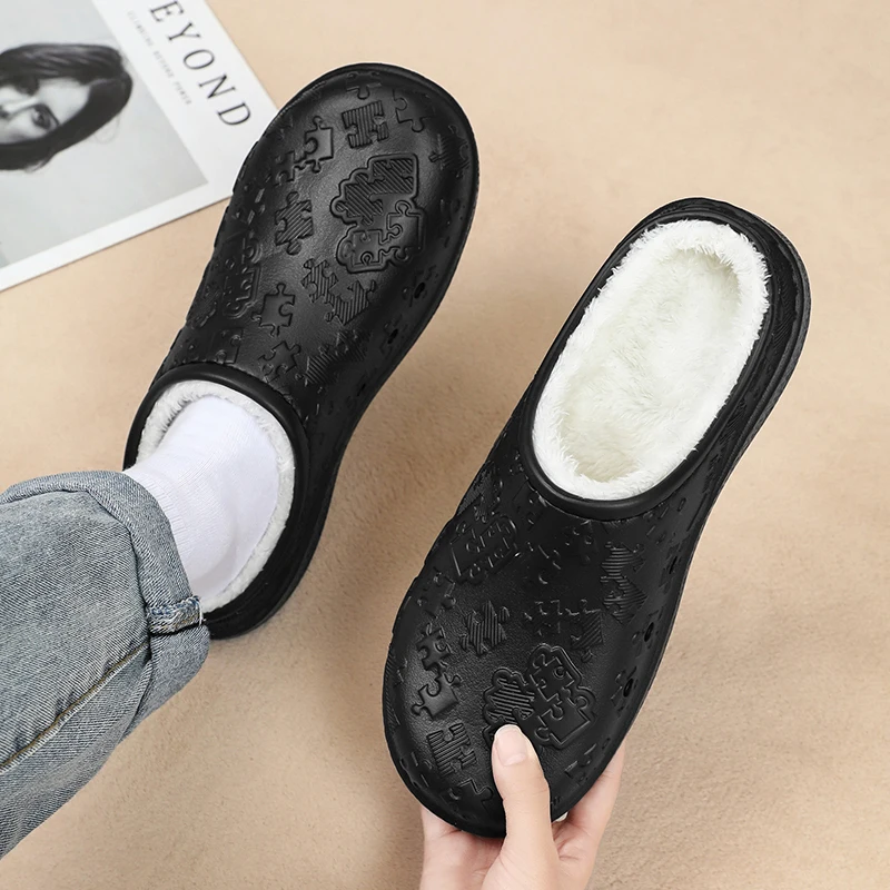 Zapatos de algodón para el hogar Unisex, pantuflas cálidas de felpa, toboganes de Casa antideslizantes para interiores para parejas, zapatos suaves de EVA para hombres y mujeres, invierno, nuevo