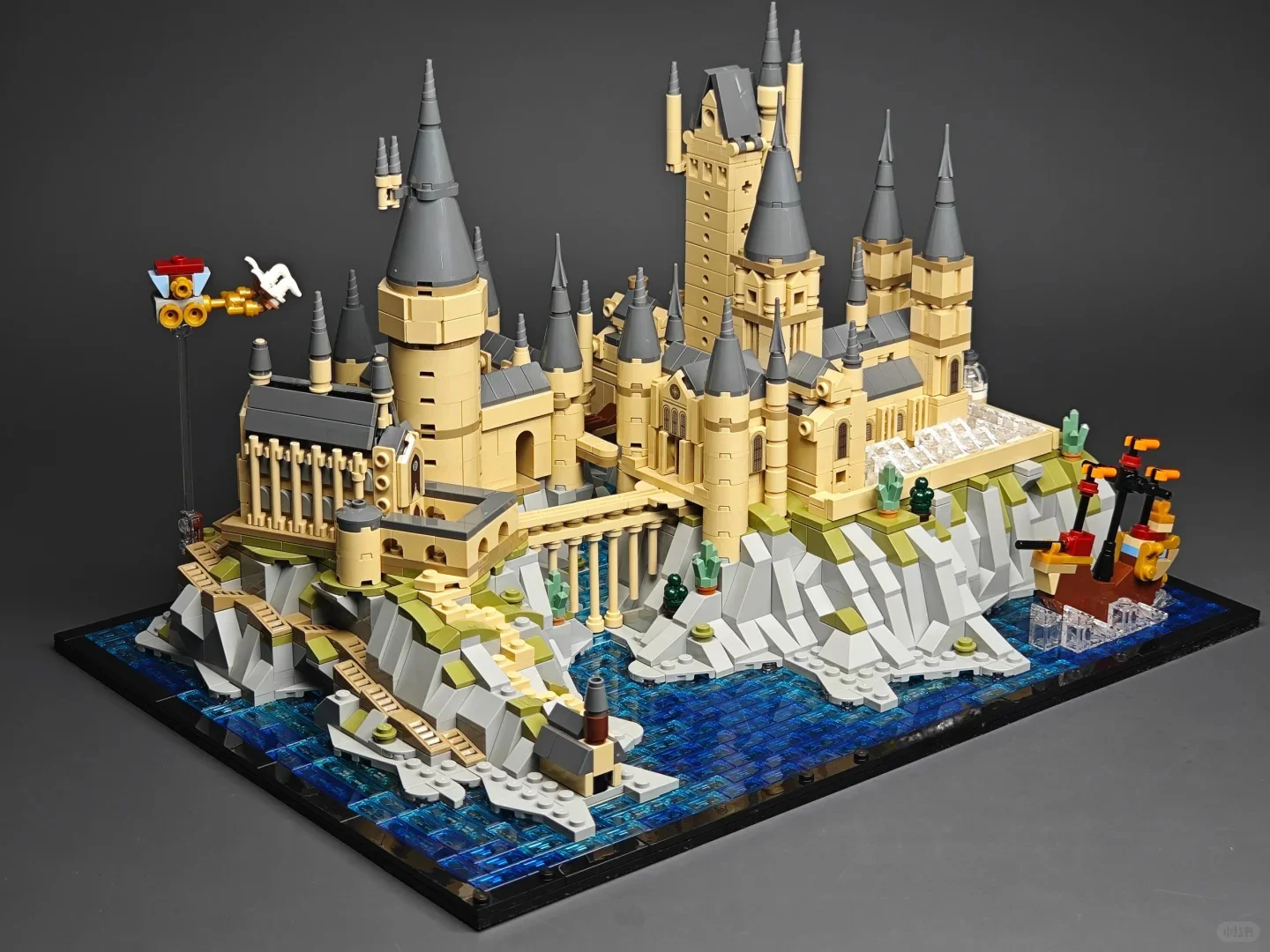 Nouveau Kit de construction de modèles de château MOC pour adultes, ensemble d'architecture sur le thème du film, cadeau d'exposition à collectionner pour adolescents