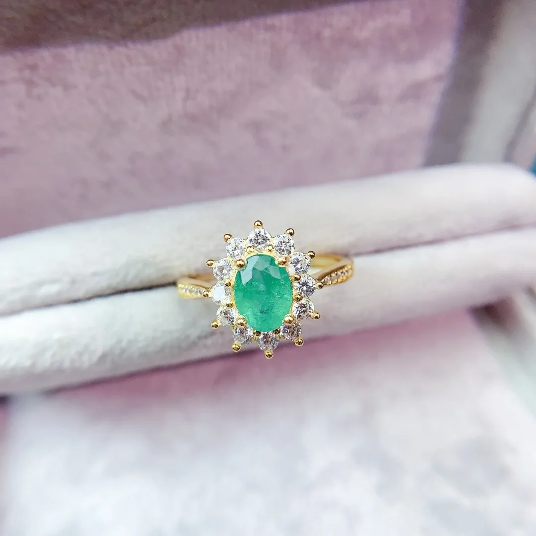 Natural Emerald Finger Ring S925 Pure Silver Inlay Fine Texture Intense Tone Elegant Advanced Fashion Jewelry 5*7mm