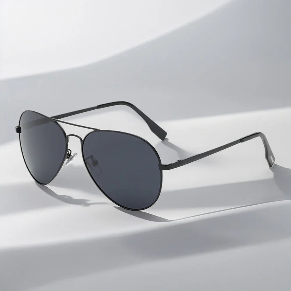 Classic Big Pilot Sunglasses Men Luxury Metal Black Aviation Sun Glasses Male Fashion Driving Vacation Shades UV400
